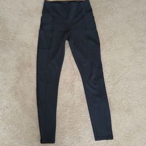 Athleta Delancey Moto Tight Small